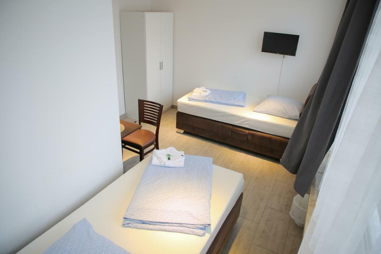 Franken Motel Fürth 외부 사진